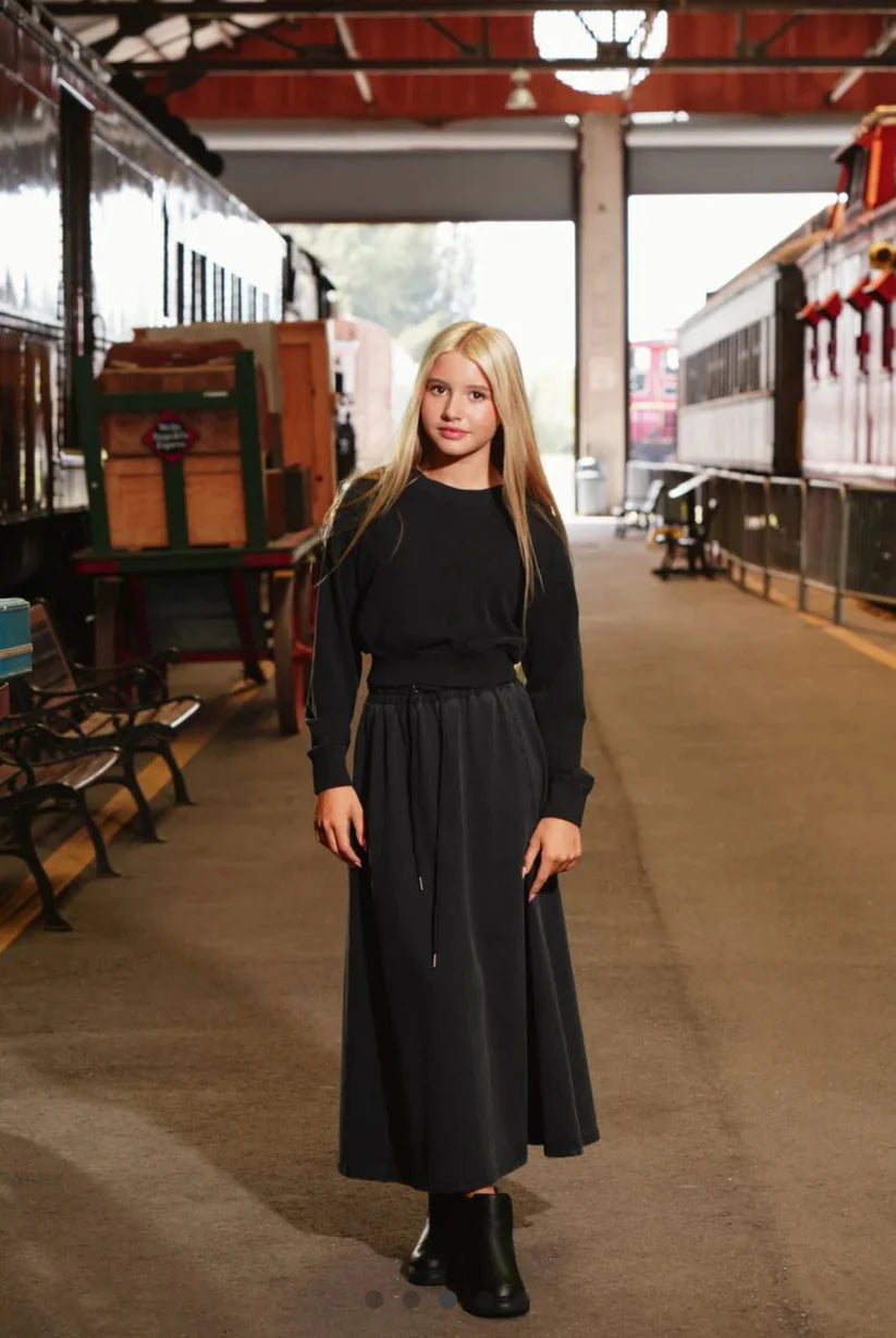 FIA DISTRESSED SWEATSHIRT