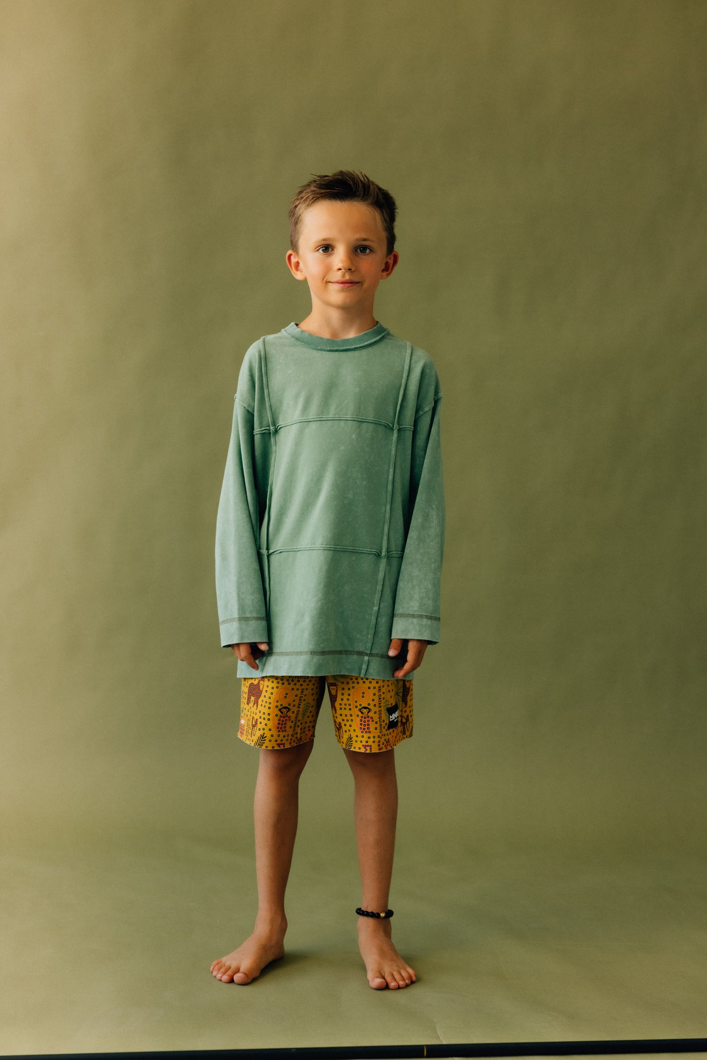 KHAKI REVERSED LONGSLEEVE