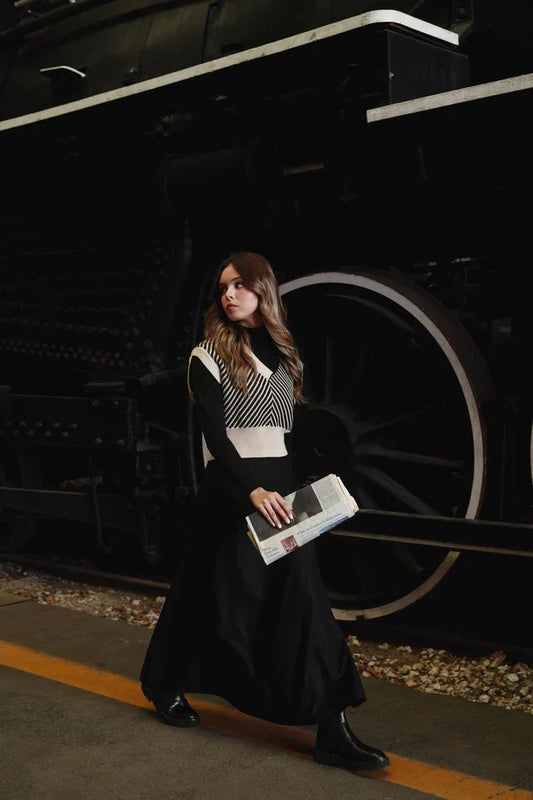 Black Lila Two Tone Knit Vest