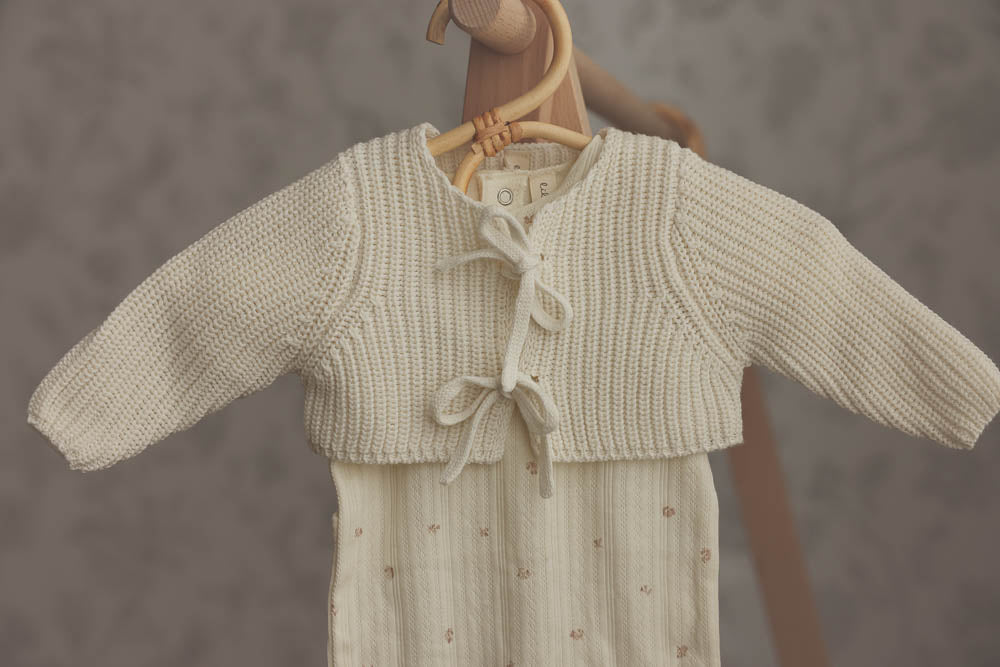 Chunky Knit Shrug Cream Girl