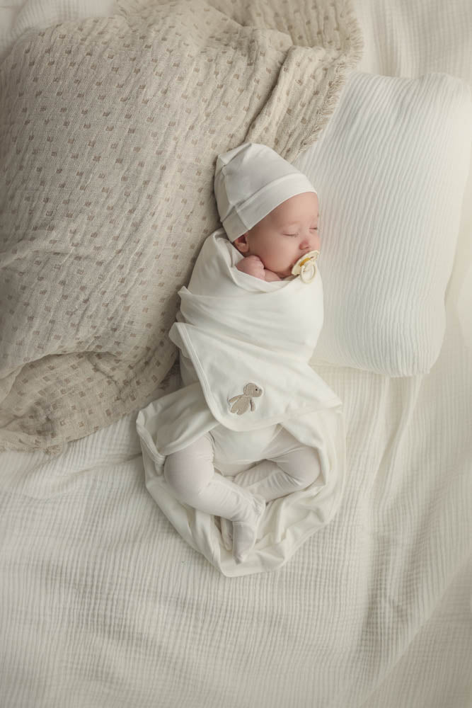 Embroidered Cotton Sand Elefant Layette Set