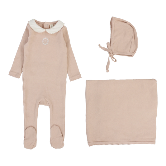 Emblem Embroidered Layette Set - Dusty Pink